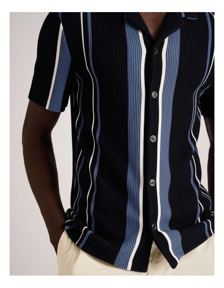 Liam Ribbed Stripe Resort Collar Short Sleeve Shirt in Navy image 4