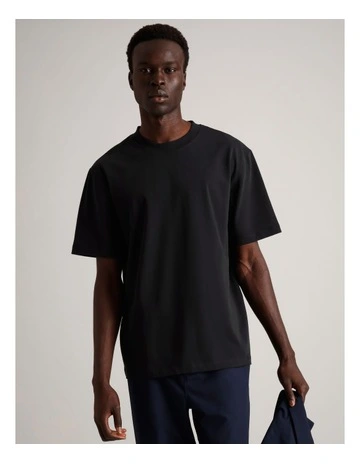Jet-Setter Tech Crew Neck T-Shirt in Navy