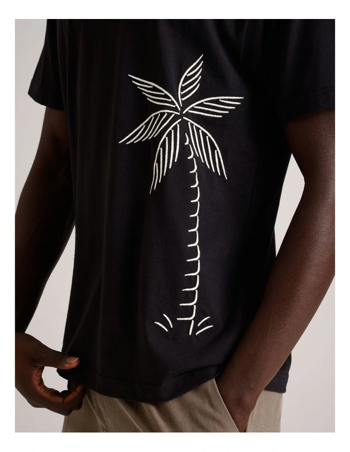 Leon Embroidered Print Short Sleeve T-Shirt in Black image 2