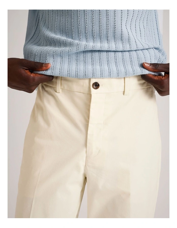 Essential Theo Ankle Length Pant in Ecru image 3