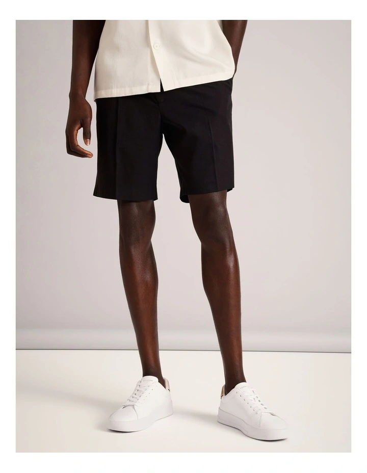 Louis Front Pleat Short in Black image 3