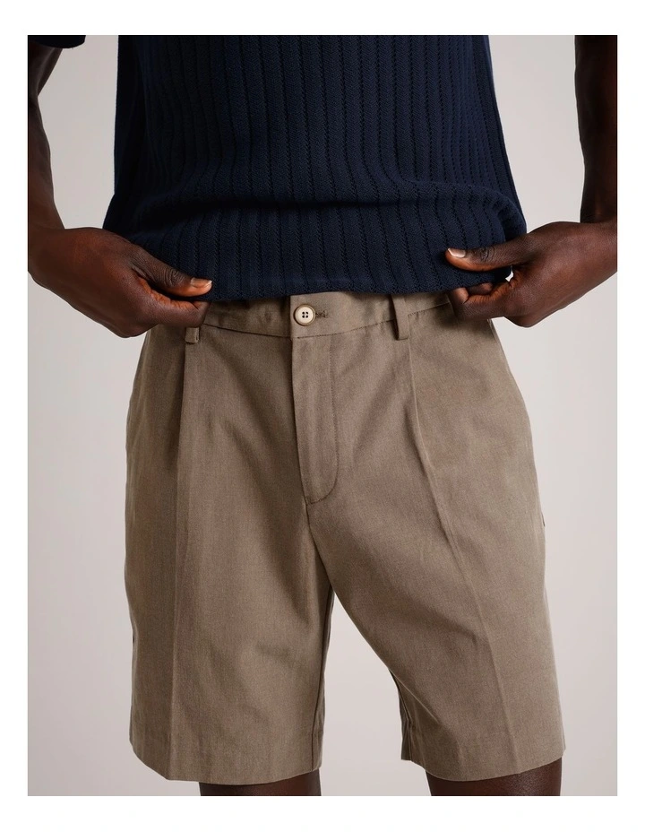 Louis Front Pleat Short in Taupe image 3