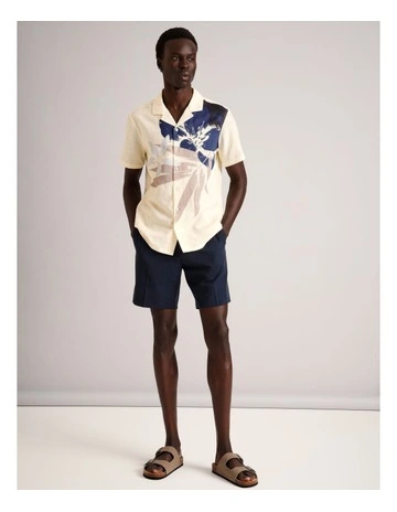 Louis Front Pleat Short in Navy