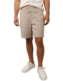 8 Trekker Shorts in Dune Khaki