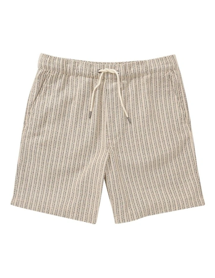 8 Trekker Shorts in Dune Khaki image 3