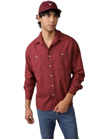 Maroon colour