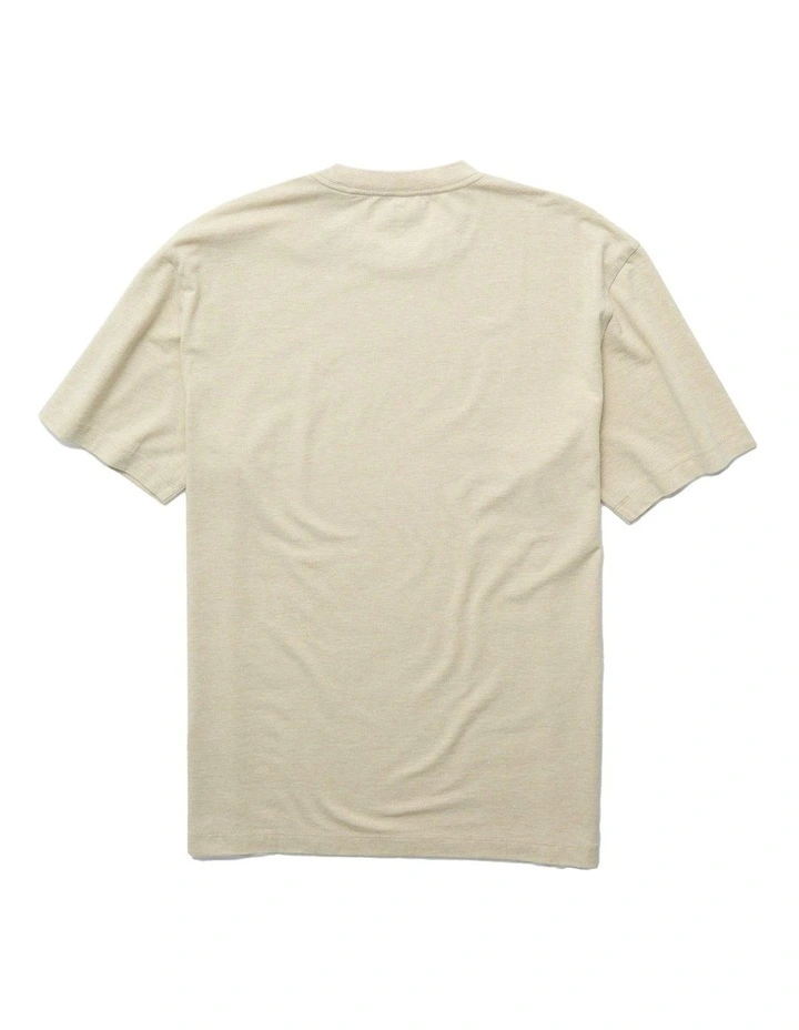 Icon T-shirt in Sand image 4