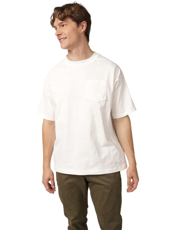 Short Sleeve True Graphic Tee in White image 1