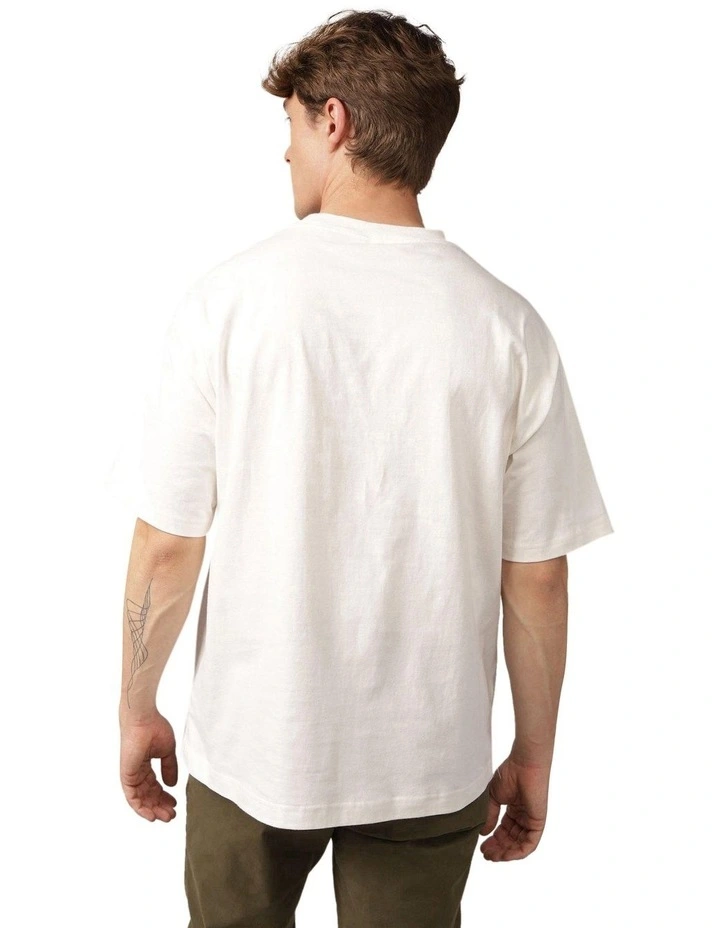 Short Sleeve True Graphic Tee in White image 2