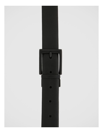 Black/Navy colour