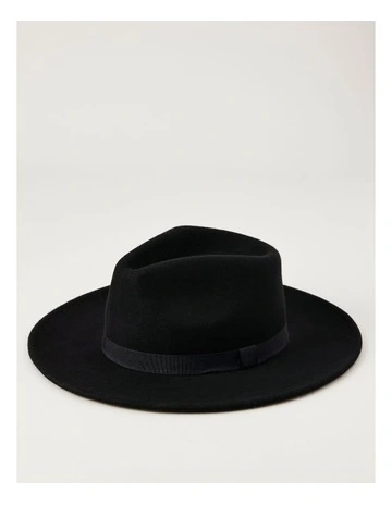 Fedora in Black