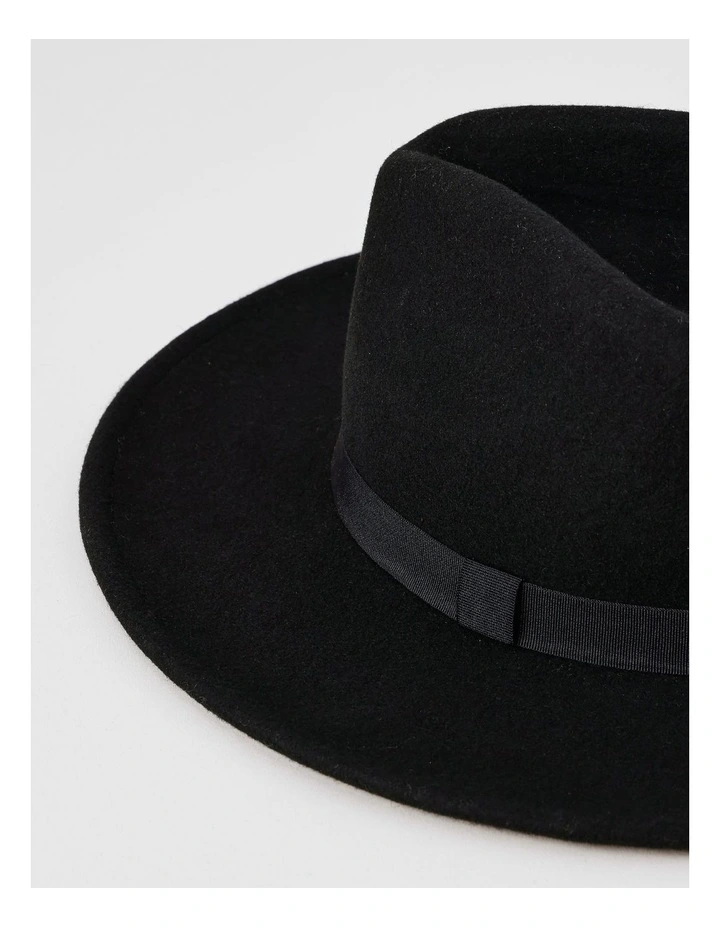 Fedora in Black image 3
