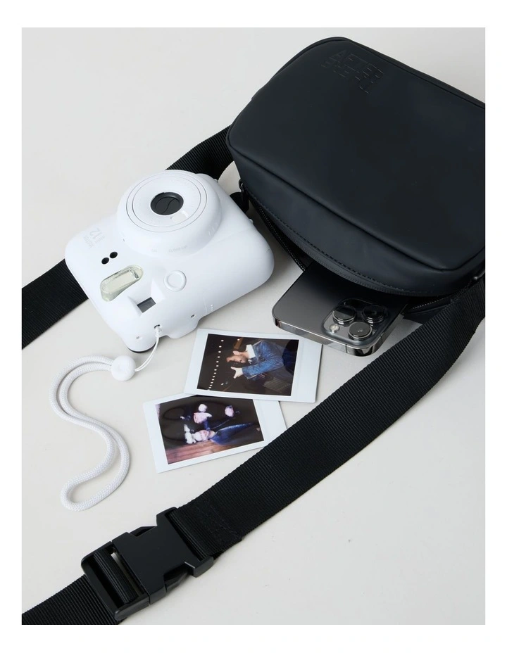 Rubberised Camera Bag in Black image 3