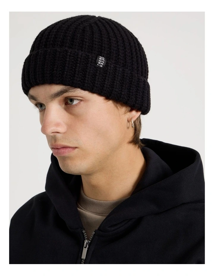 Fisherman Beanie in Black image 2