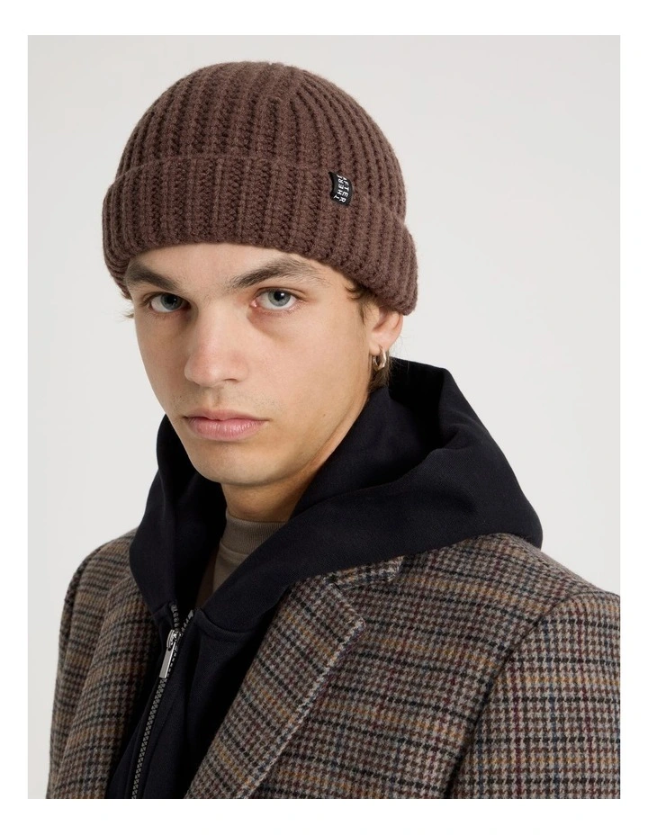 Fisherman Beanie in Brown Marle image 2