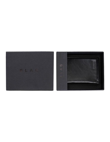 Black/Navy colour