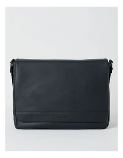 MESSENGER BAG BLACK