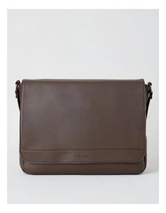 MESSENGER BAG BROWN