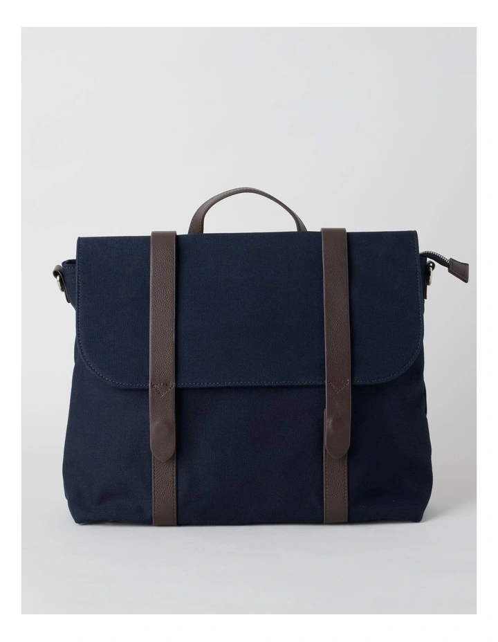 MESSENGER BAG NAVY image 1