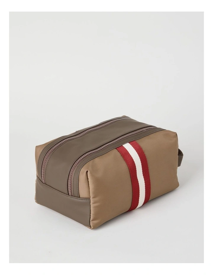 DOUBLE ZIP LARGE CAPACITY WET PACK  NUTMEG image 4