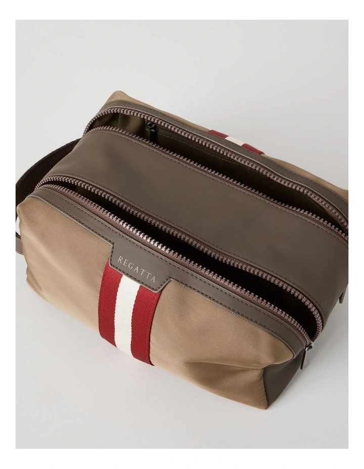 DOUBLE ZIP LARGE CAPACITY WET PACK  NUTMEG image 5
