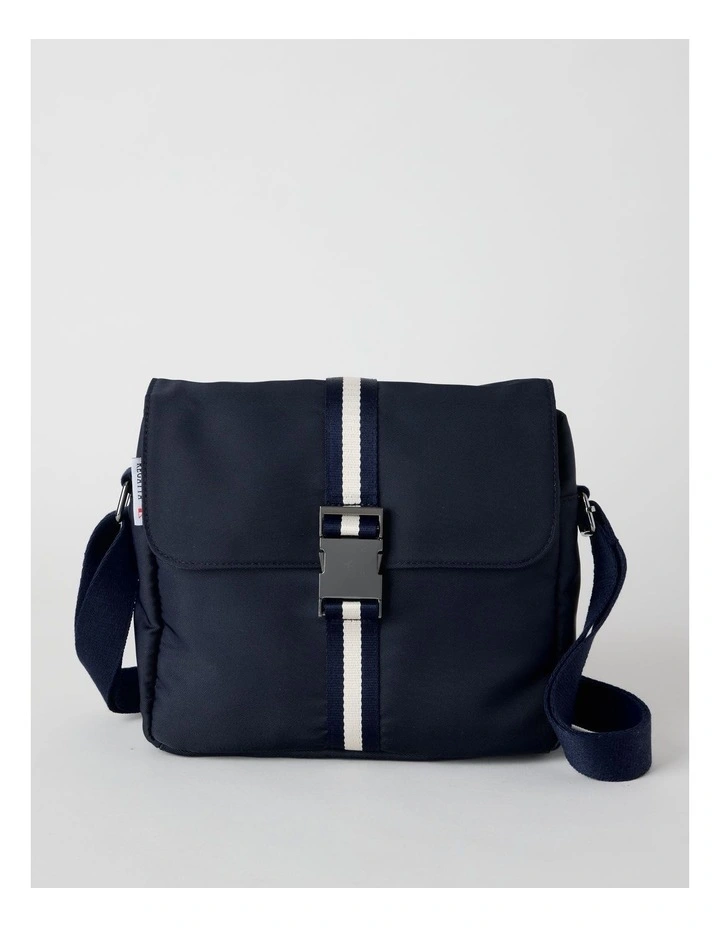 CROSS BODY BAG NAVY image 1