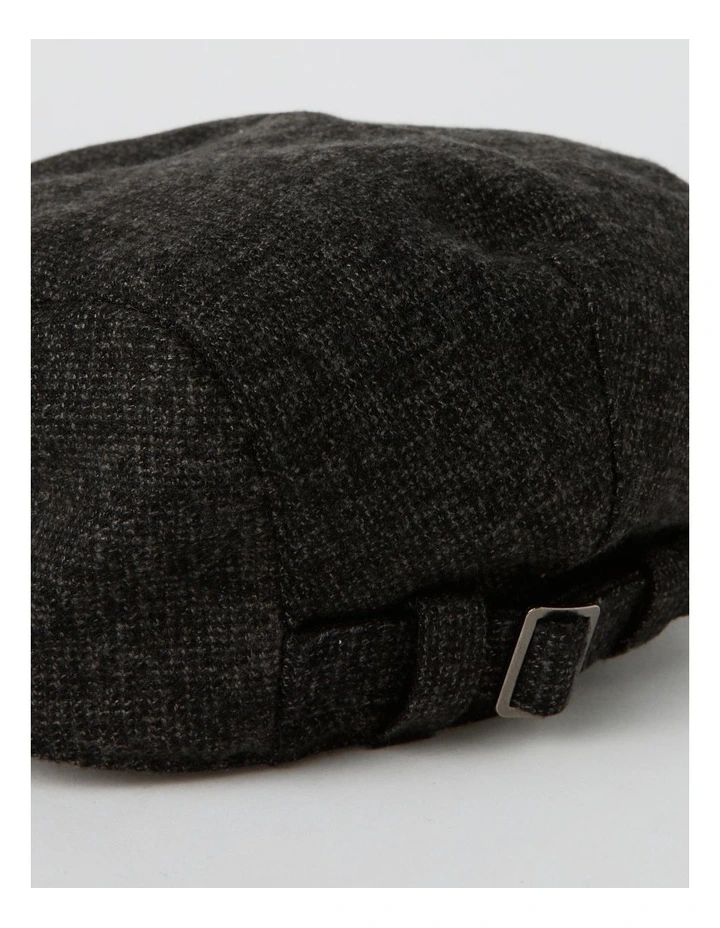 Driving Cap in Charcoal image 5