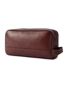 Farrier Washbag in Whiskey
