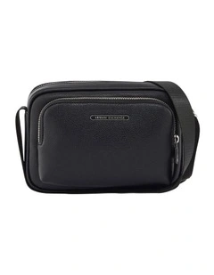 Okinawa Messenger Bag in Black