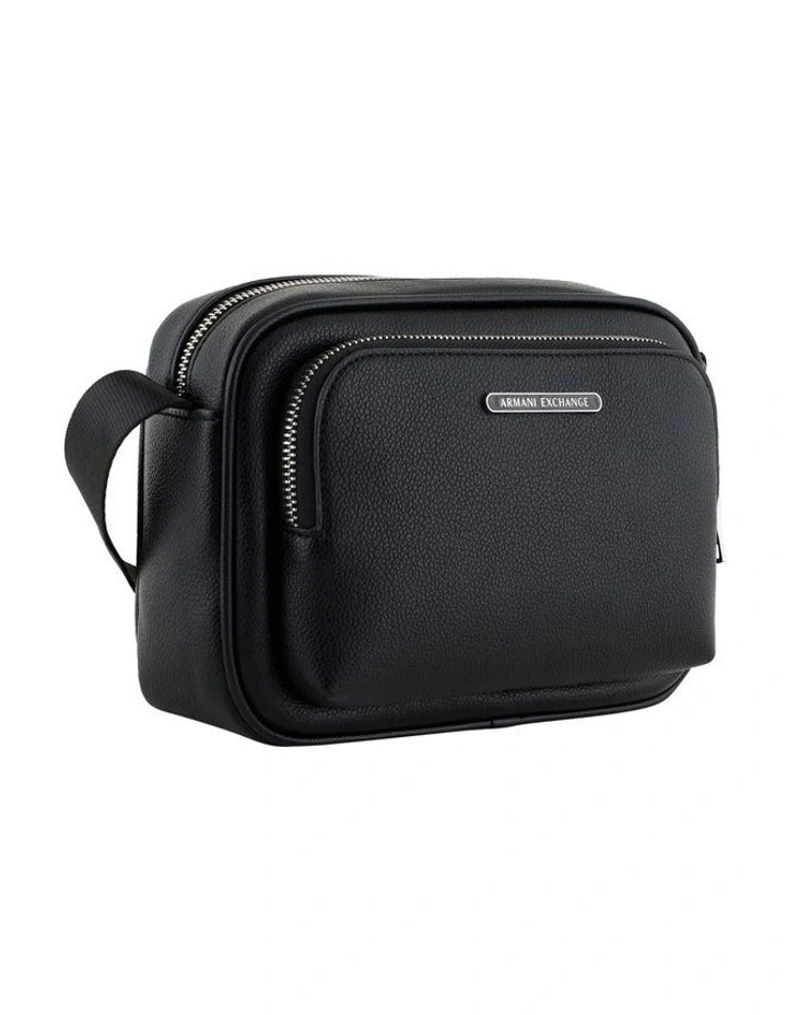 Okinawa Messenger Bag in Black image 6
