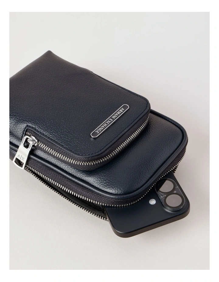 Okinawa Reporter Bag in Black image 4