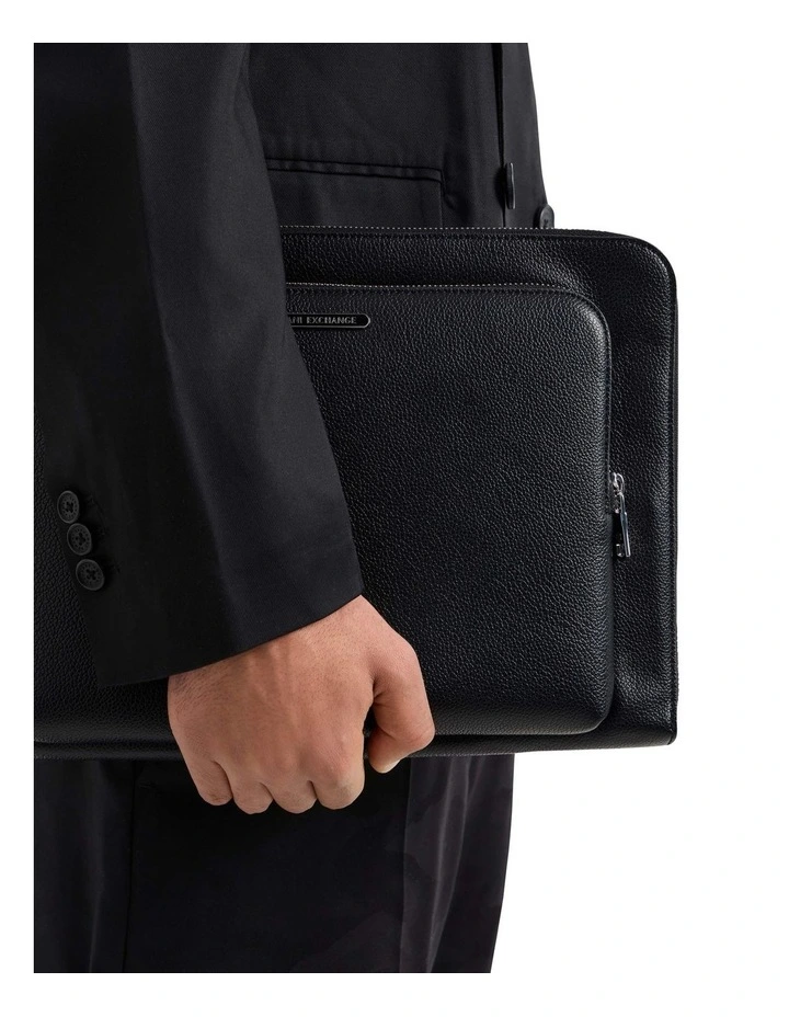 Okinawa Pouch in Black image 7