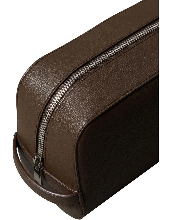 Micropebble Washbag in Brown image 4