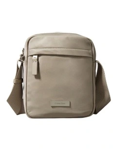 Refined Commuter Nylon Reporter in Desert Taupe