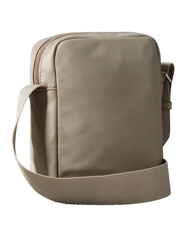 Refined Commuter Nylon Reporter in Desert Taupe image 2