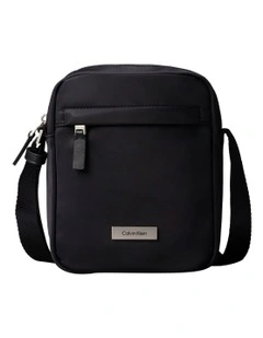Refined Commuter Nylon Reporter in Black