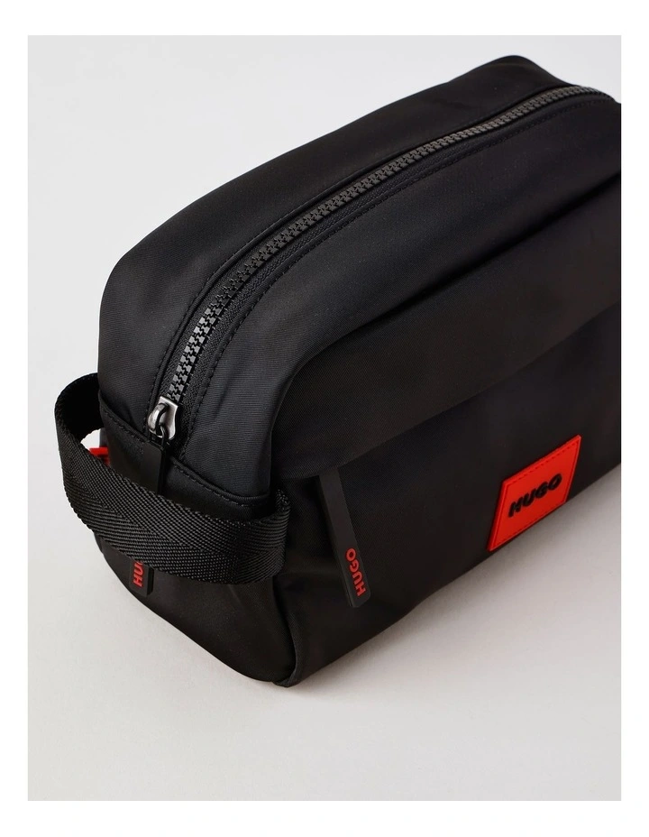 Ethon 2.0 Washbag Black image 2