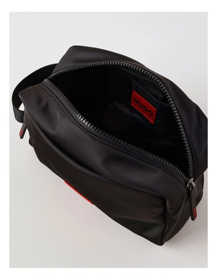 Ethon 2.0 Washbag Black image 3