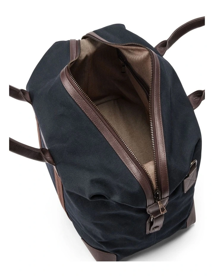 Barrenjoey Overnight Bag in Blue image 4