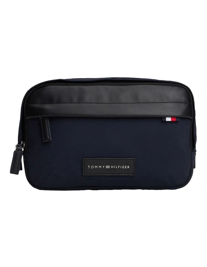 Nylon Washbag Bag in Navy image 1