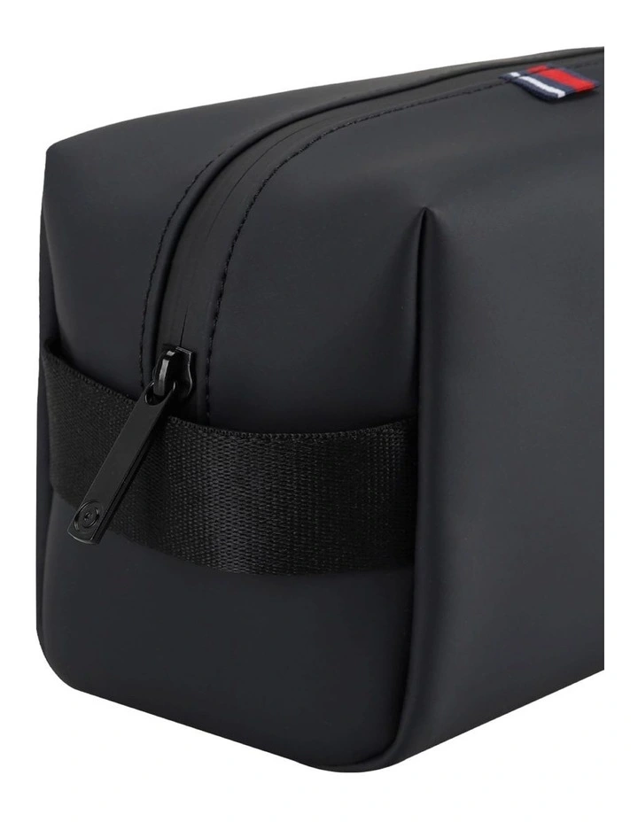 Water Resitant Toiletry Bag Toiletry Bag Black image 2