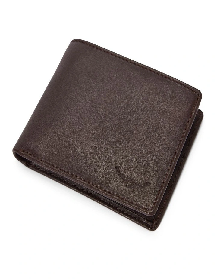Trifold Wallet in Chestnut image 5