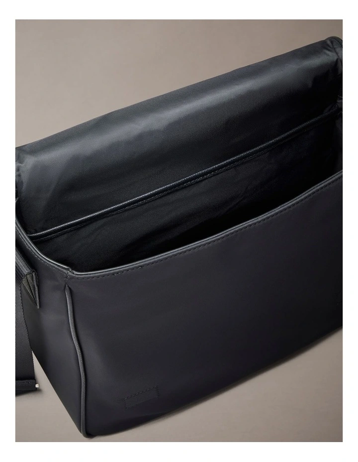 Raised Logo Flap Messenger in Black image 2