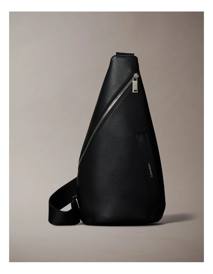 Raised North-south Sling Bag in Black image 1