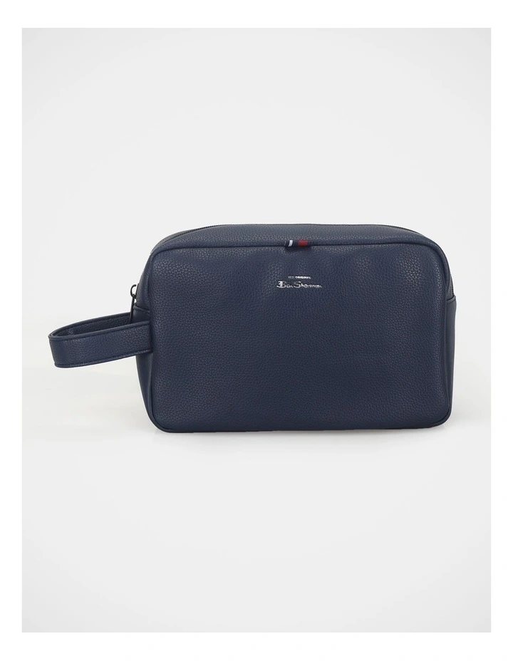 TOILETRY BAG PEBBLE NAVY image 1