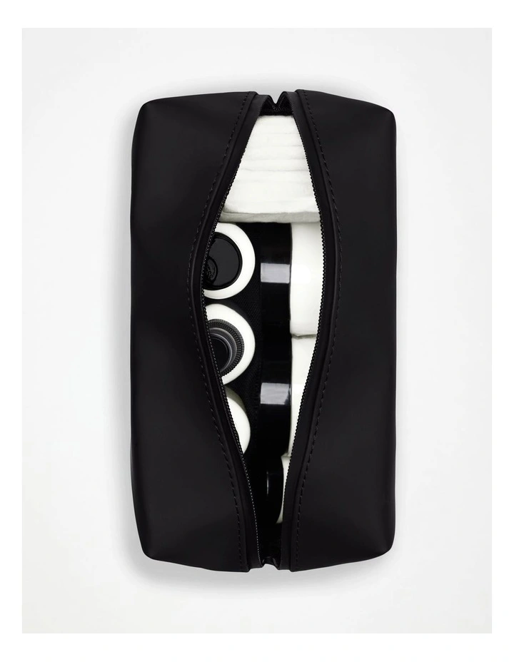 Wash Bag Small in Black image 4