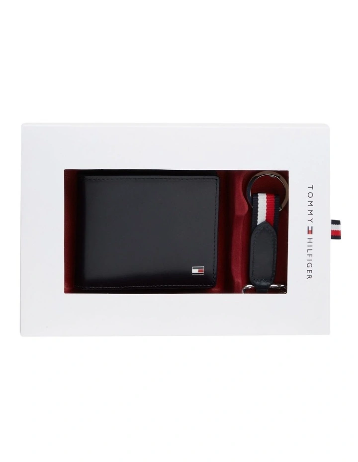 Leather Credit Card Wallet And Key Fob Gift Set in Navy image 1