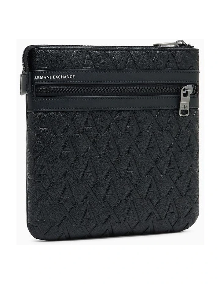 LIAM FLAT CROSSBODY BLACK image 6