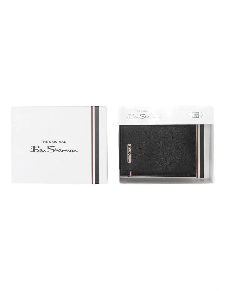 CC FOLD WALLET BLACK image 1