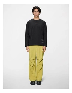 Classic Long Sleeve T-Shirt Rains in Black